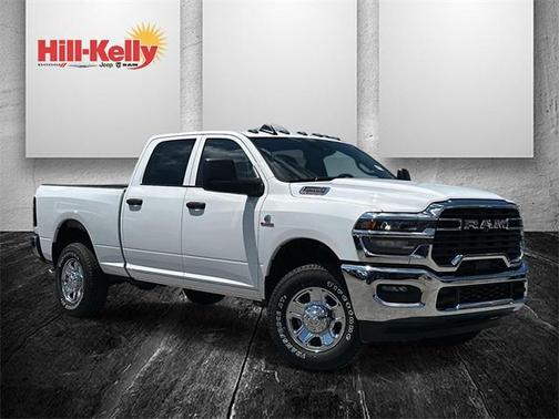 2025 RAM 2500 Tradesman Crew Cab 4x4 6'4' Box