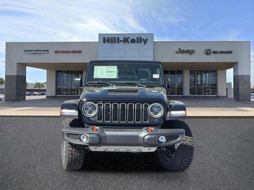 Black Clearcoat 2026 Jeep Gladiator Mojave 4x4