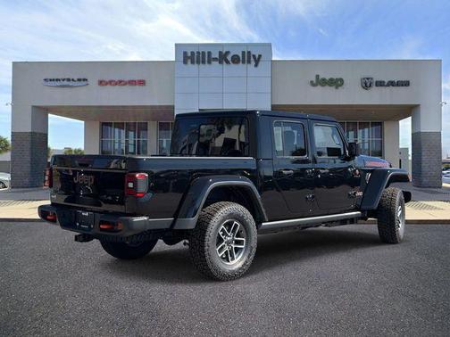Black Clearcoat 2026 Jeep Gladiator Mojave 4x4