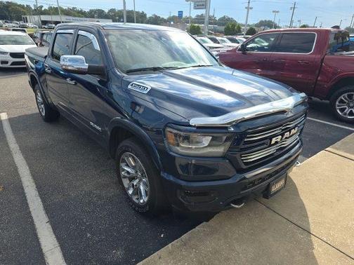 Patriot Blue Pearlcoat 2022 RAM 1500 Laramie