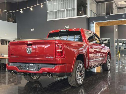 Molten Red Pearlcoat 2026 RAM 1500 ST