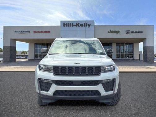 silver zynith 2026 Jeep Grand Cherokee Limited
