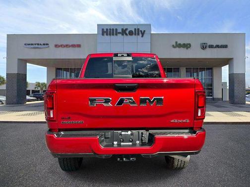 Molten Red Pearlcoat 2026 RAM 2500 Big Horn