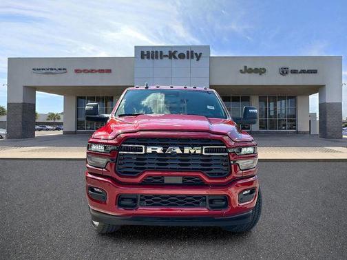 Molten Red Pearlcoat 2026 RAM 2500 Big Horn