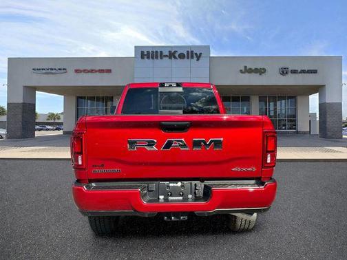 Molten Red Pearlcoat 2026 RAM 2500 Big Horn