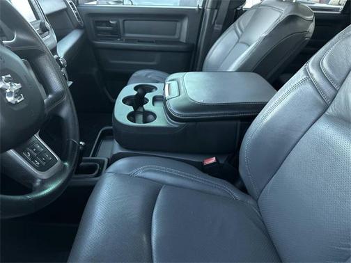 2021 RAM 2500 Tradesman Crew Cab 4x4 6'4' Box