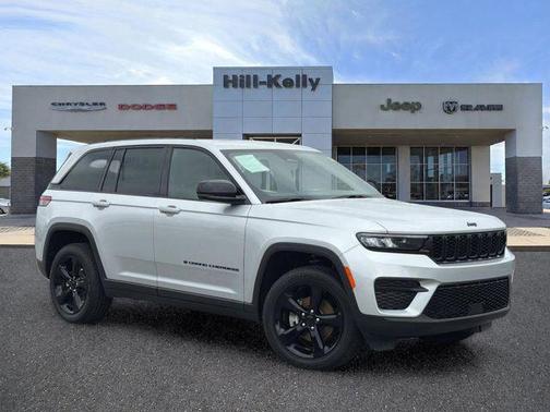 Silver Zynith 2025 Jeep Grand Cherokee Altitude