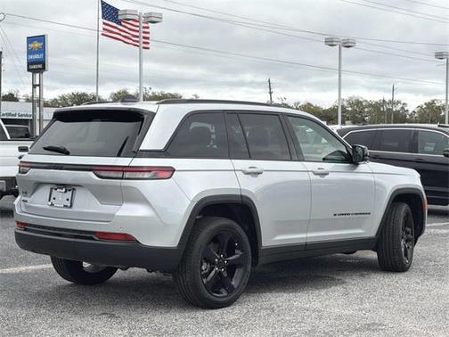 2025 Jeep Grand Cherokee Altitude