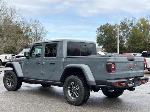 Anvil Clearcoat 2026 Jeep Gladiator Mojave X 4x4