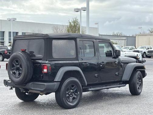 2022 Jeep Wrangler Unlimited Sport