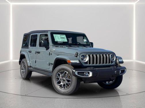 Anvil Clearcoat 2026 Jeep Wrangler 4-Door Sahara 4x4