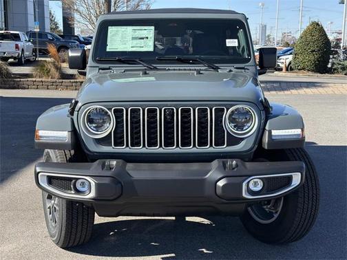 2026 Jeep Wrangler 4-Door Sahara 4x4