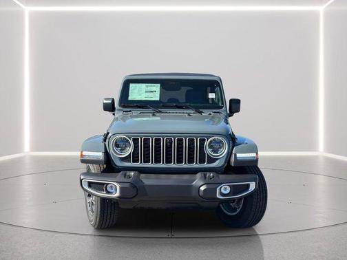 Anvil Clearcoat 2026 Jeep Wrangler 4-Door Sahara 4x4