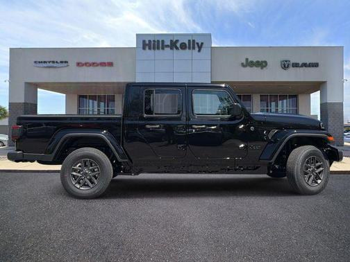 Black Clearcoat 2026 Jeep Gladiator Sport S