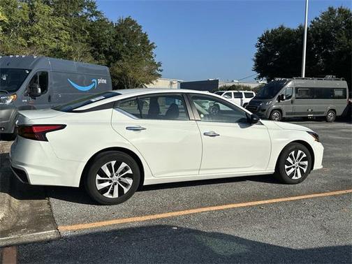 2024 Nissan Altima S FWD