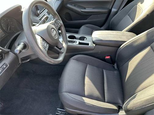 2024 Nissan Altima S FWD
