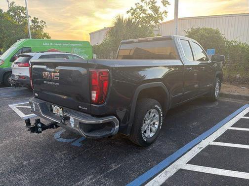 Pacific Blue Metallic 2020 GMC Sierra 1500 SLE