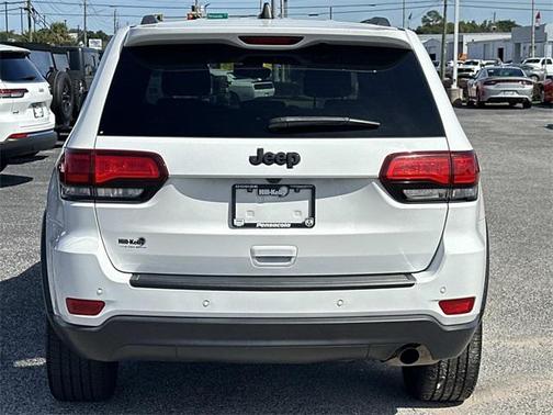 2021 Jeep Grand Cherokee Freedom 4x2