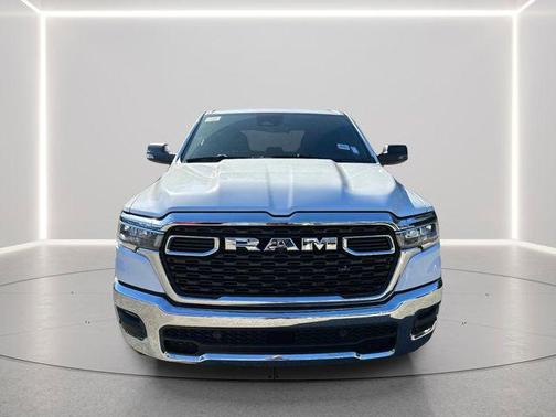 Bright White Clearcoat 2026 RAM 1500 Big Horn/Lone Star