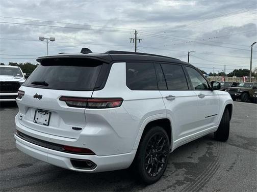 2025 Jeep Grand Cherokee L Summit