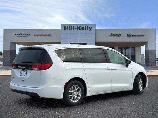 Bright White Clearcoat 2026 Chrysler Voyager LX