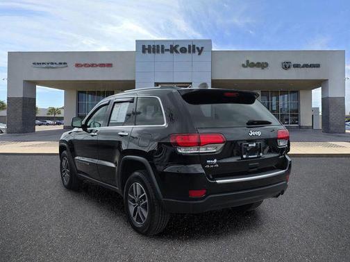 Diamond Black Crystal Pearlcoat 2022 Jeep Grand Cherokee Limited