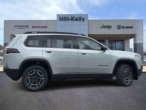 Silver Zynith Clearcoat 2026 Jeep Cherokee Limited
