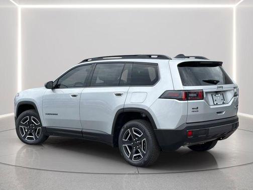 Silver Zynith Clearcoat 2026 Jeep Cherokee Limited