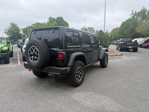 Black Clearcoat 2025 Jeep Wrangler Rubicon