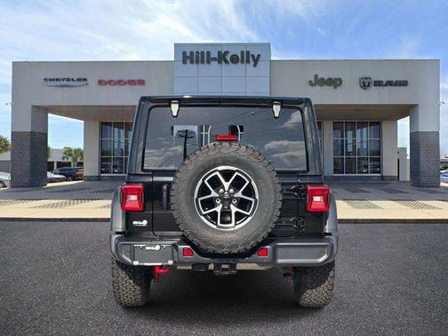 Black Clearcoat 2025 Jeep Wrangler Rubicon