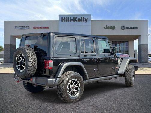 Black Clearcoat 2025 Jeep Wrangler Rubicon