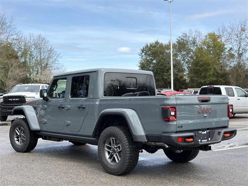 2026 Jeep Gladiator Mojave 4x4