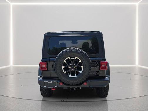 Black Clearcoat 2026 Jeep Wrangler Rubicon