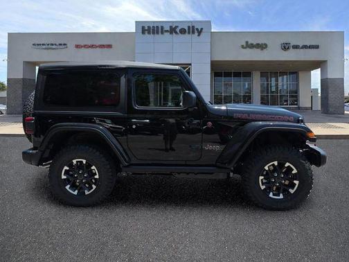Black Clearcoat 2026 Jeep Wrangler Rubicon