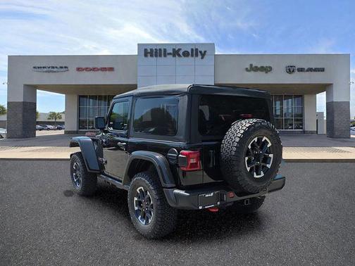 Black Clearcoat 2026 Jeep Wrangler Rubicon