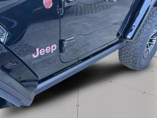 Black Clearcoat 2026 Jeep Wrangler Rubicon