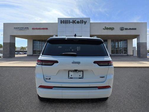 Bright White Clearcoat 2026 Jeep Grand Cherokee L Summit
