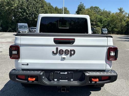 2025 Jeep Gladiator Mojave X
