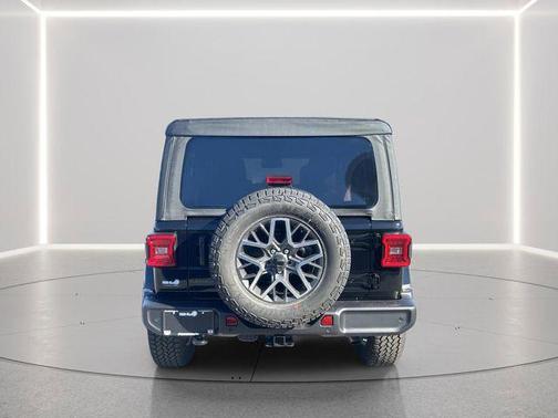 black clearcoat 2026 Jeep Wrangler 4-Door Sahara 4x4