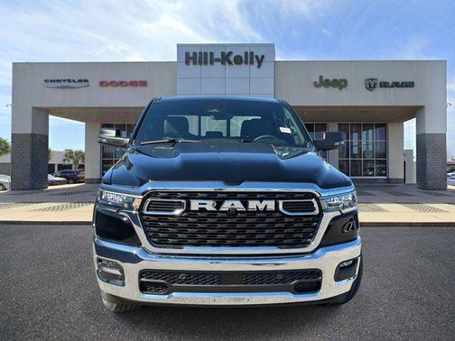 Diamond Black Crystal Pearlcoat 2026 RAM 1500 Big Horn/Lone Star