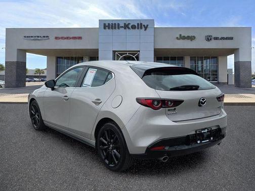 Quartz Metallic 2024 Mazda Mazda3 2.5 S Select Sport