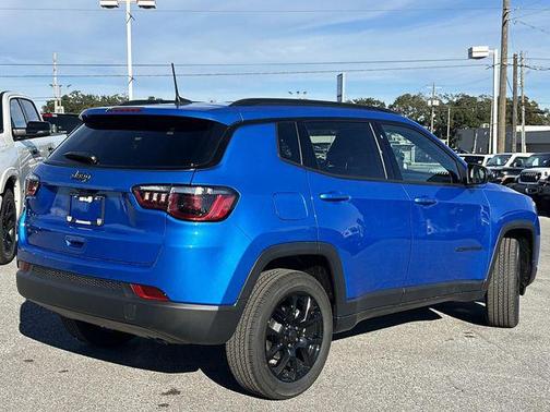 Hydro Blue Pearlcoat 2026 Jeep Compass Latitude