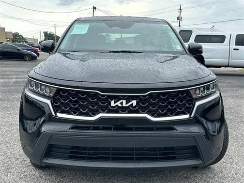 2022 Kia Sorento LX