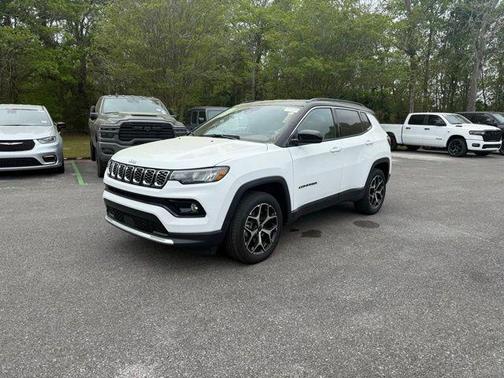Bright White Clearcoat 2025 Jeep Compass Limited