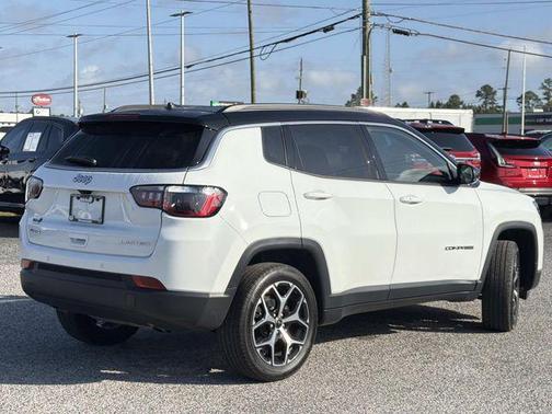 Bright White Clearcoat 2025 Jeep Compass Limited