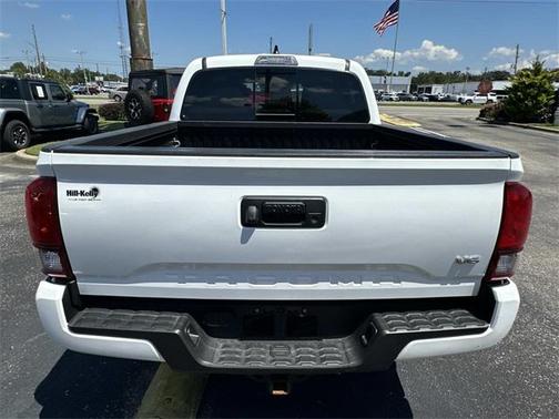 2022 Toyota Tacoma SR5