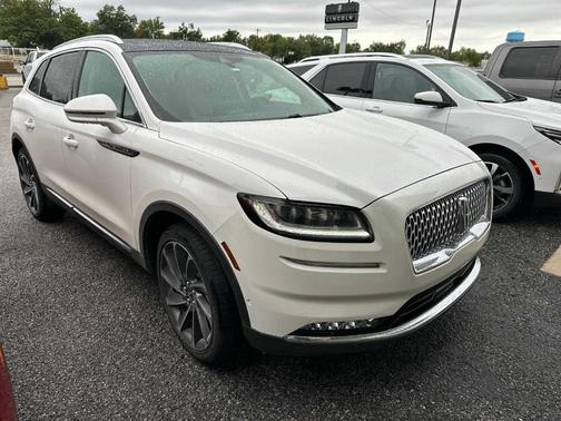 2022 Lincoln Nautilus Reserve