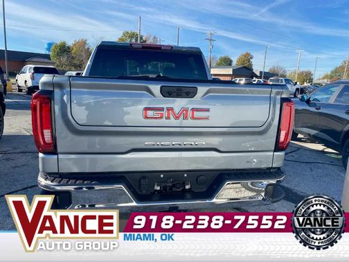 2025 GMC Sierra 1500 SLT