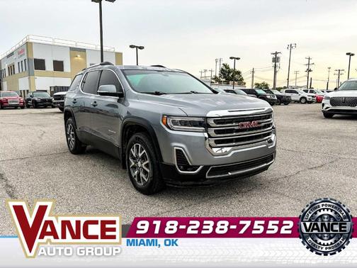 2023 GMC Acadia SLT