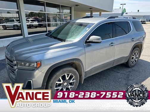 2023 GMC Acadia SLT